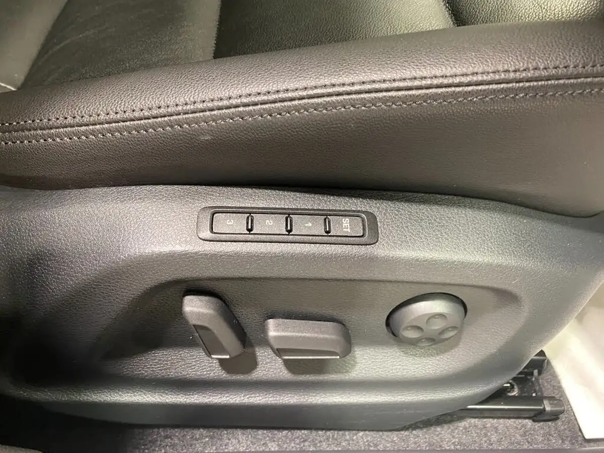 2019-seat-alhambra-20tdi-xcellence-150ps-ss-dsg-big-10
