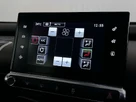 2017-citroen-c4-cactus-16bluehdi-w-small-22