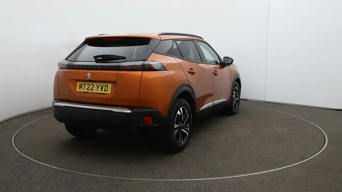 2022-peugeot-2008-suv-12-puretech-allure-premium-100bhp-big-55