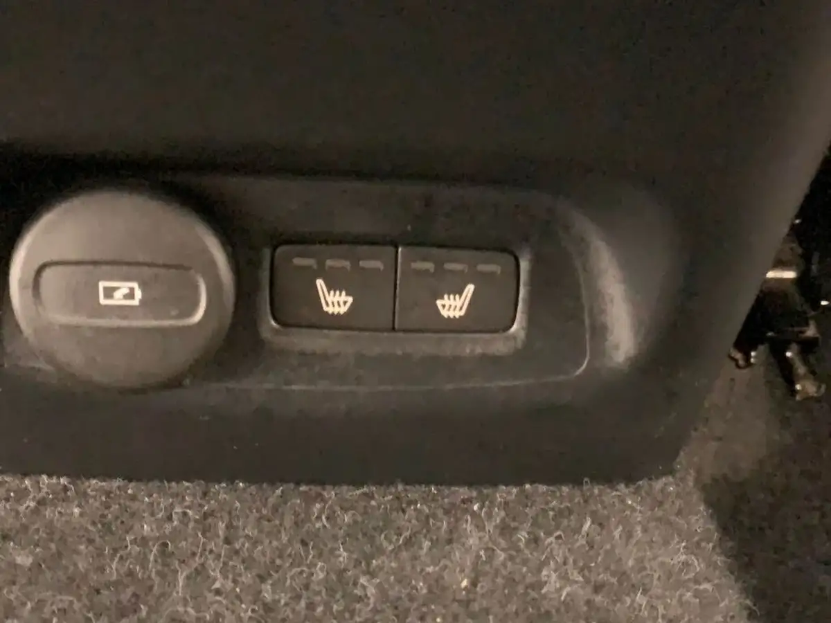 2023-volvo-xc40-e-recharge-ultimate-228bhp-big-33