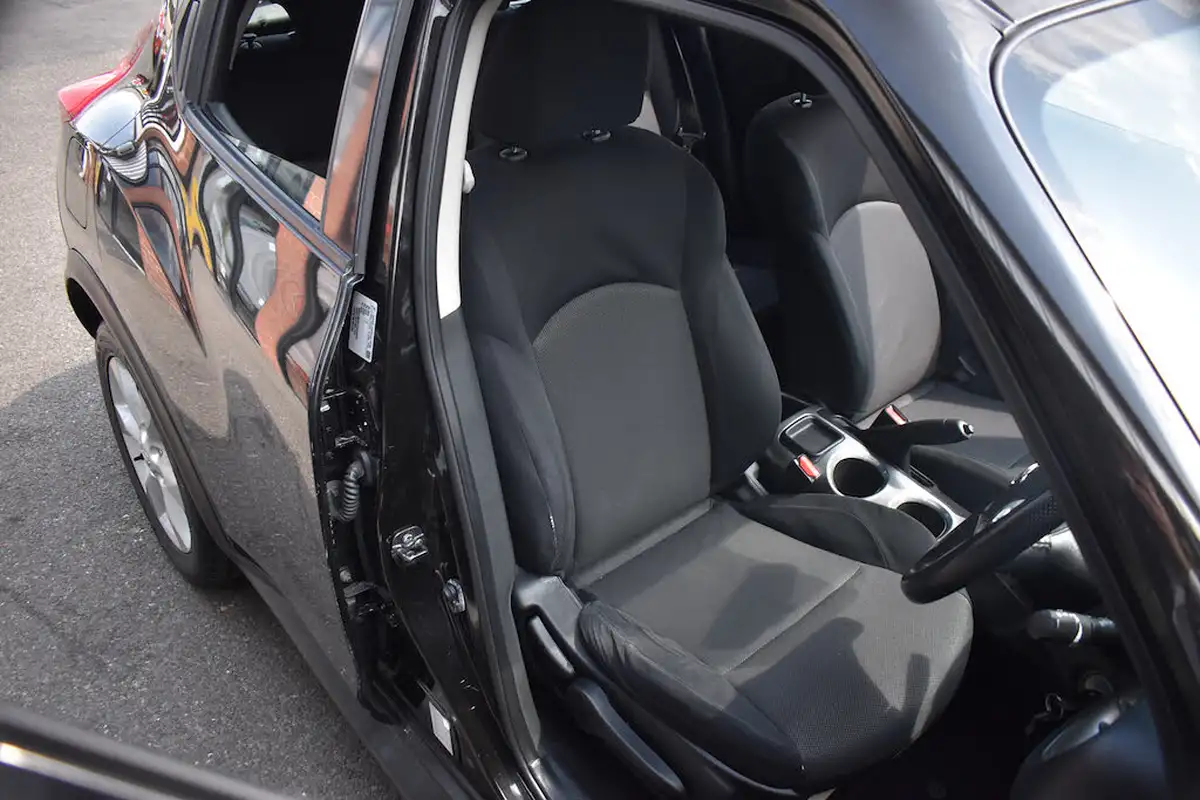 2011-nissan-juke-16-acenta-16v-1598cc-big-26