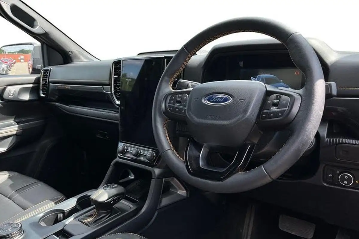 2024-ford-ranger-20-ecoblue-wildtrak-double-cab-205pseu6d-big-8