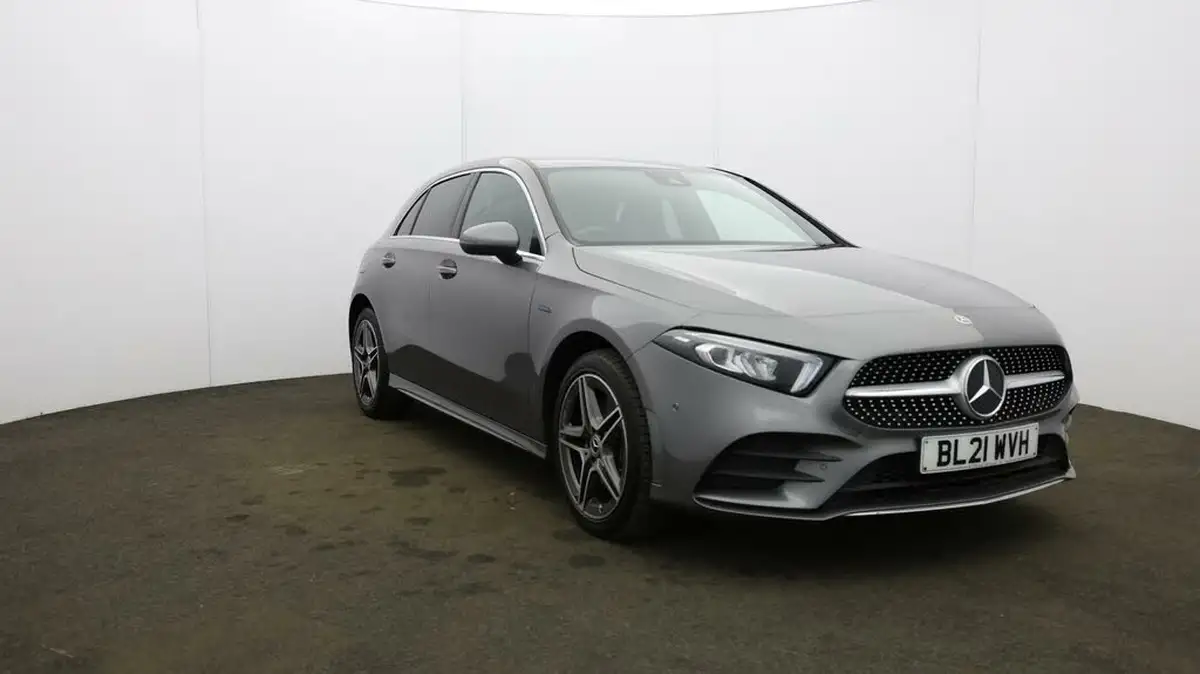 2021-mercedes-benz-a-class-13-a250e-amg-line-executive-hatchback-5d-big-46