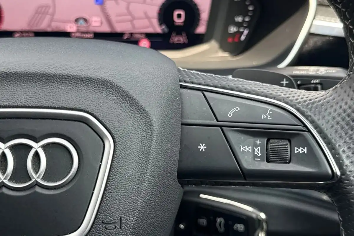 2022-audi-q3-15-35-tfsi-black-edition-codcomfort-sound-pack-station-wagon-big-50