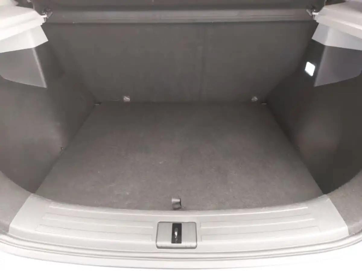 2023-mg-zs-suv-15-vti-tech-exclusive-big-7