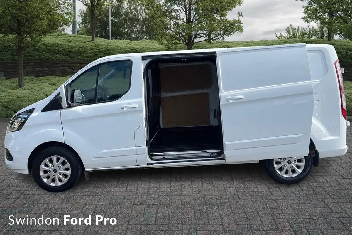2022-ford-transit-custom-20tdci-340-l1h1-limited-170pseu6dt-auto-big-2