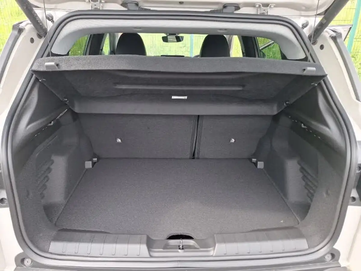 2025-jeep-avenger-12-gse-summit-big-7