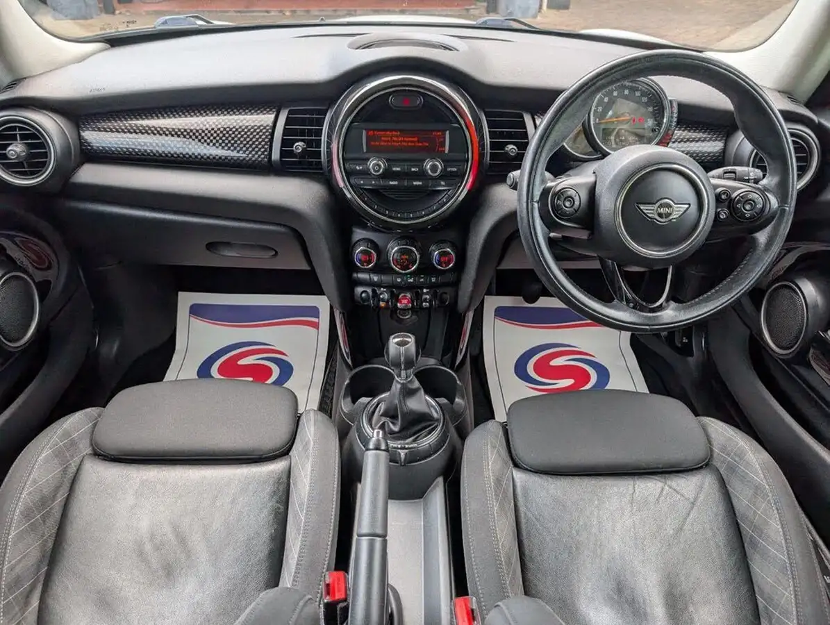 2014-mini-cooper-20td-cooper-sd-170bhp-ss-hatchback-3d-big-1