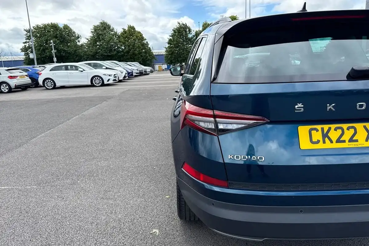 2022-skoda-kodiaq-15-tsi-se-5-dsg-big-31