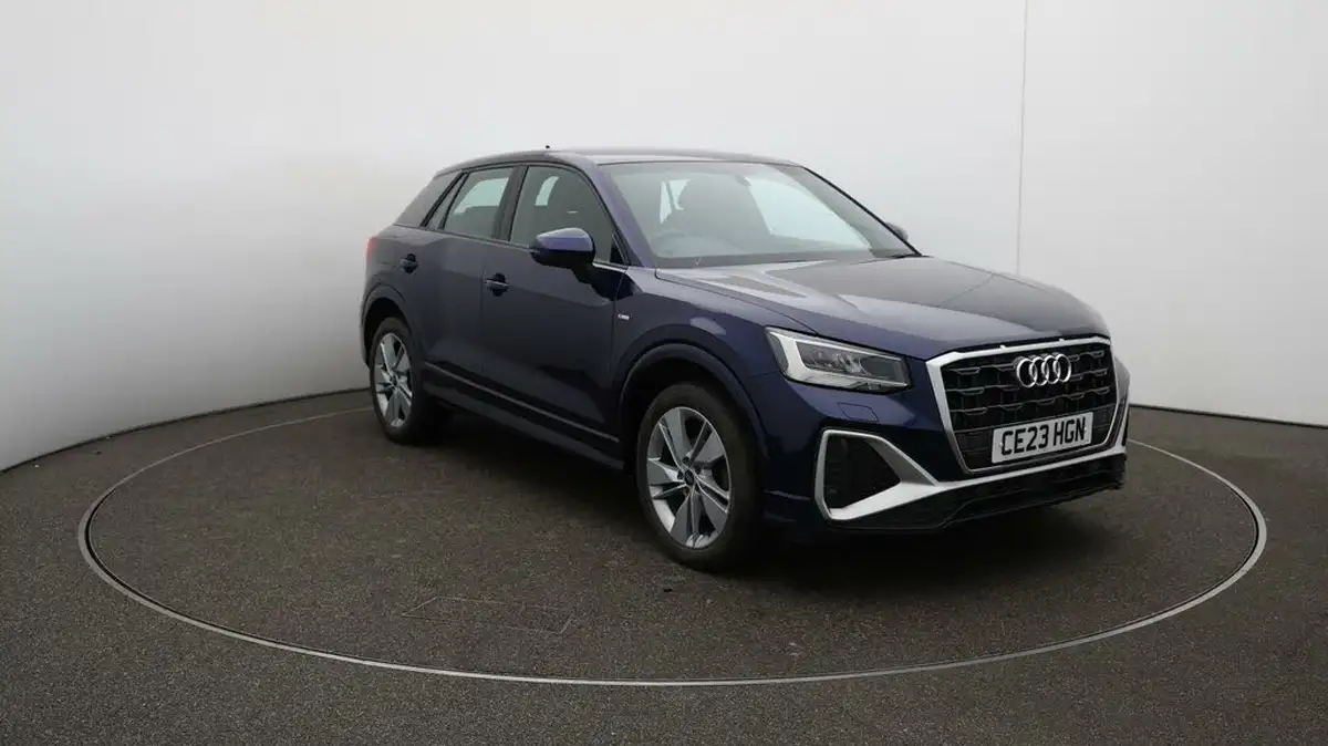 2023-audi-q2-15-35-tfsi-s-line-tronic-big-36