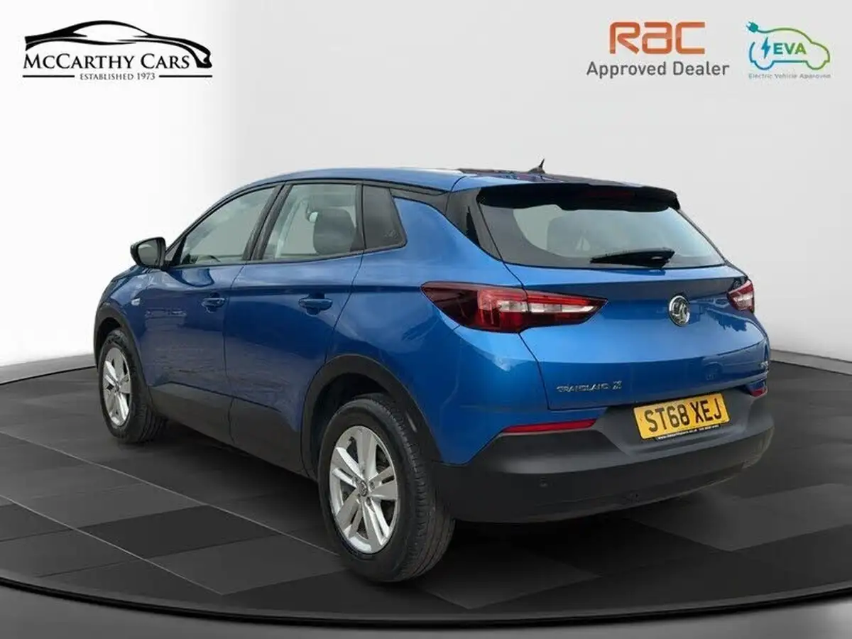 2019-vauxhall-grandland-x-12-se-ss-big-17