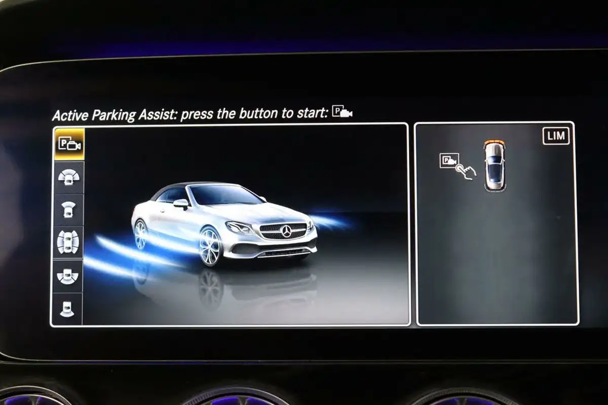 2020-mercedes-benz-e-class-20d-e300d-amg-line-premium-cabriolet-big-69