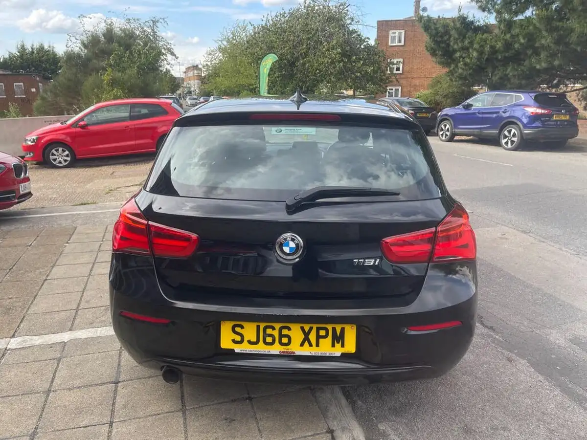 2016-bmw-1-series-15-118i-sport-5d-big-7