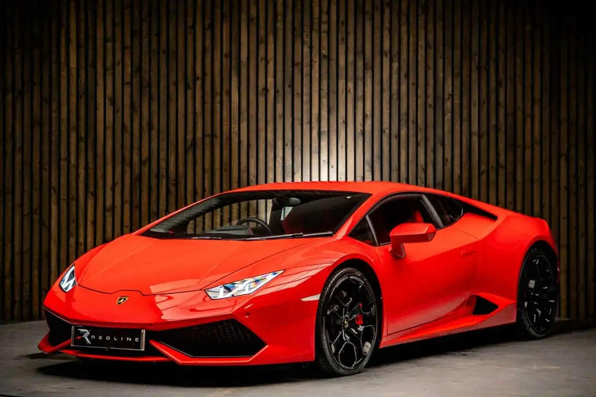 2016-lamborghini-huracan-52-lp-610-4-4wd-coupe-big-7