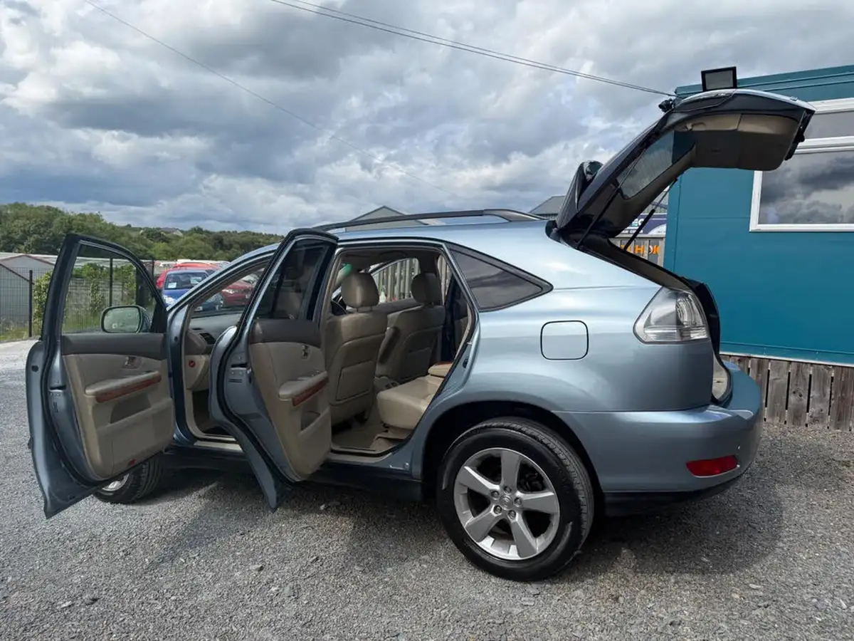 2005-lexus-rx-300-30-limited-edition-big-30