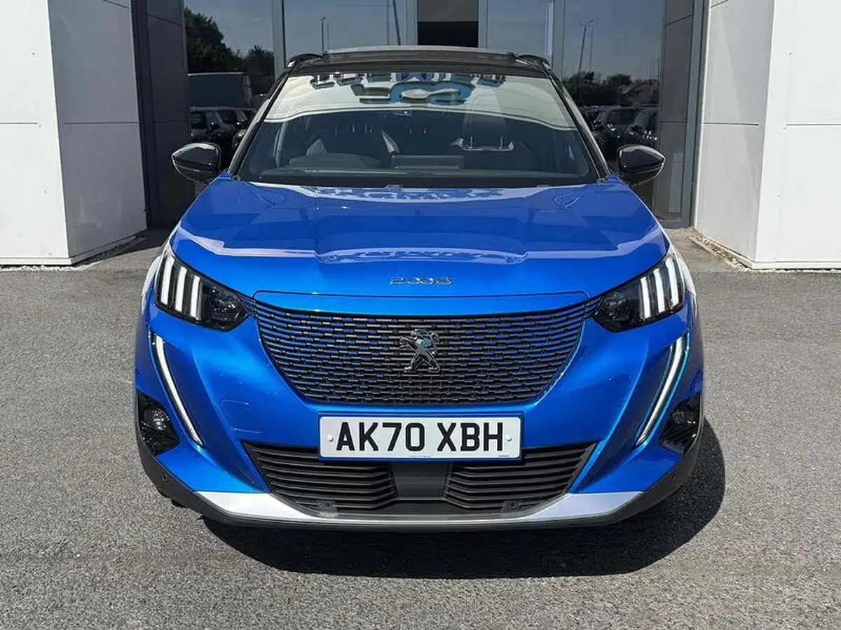 2021-peugeot-2008-suv-e-gt-big-50