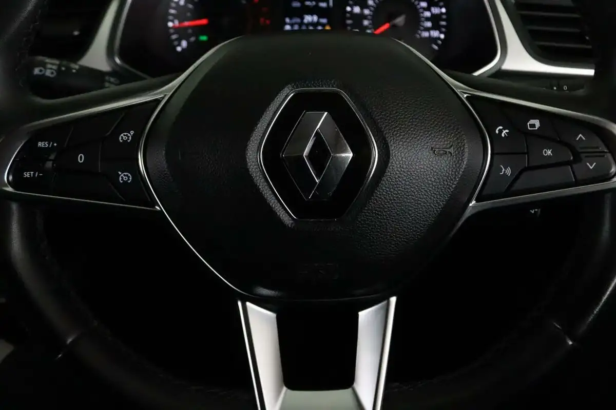 2022-renault-captur-10-tce-iconic-edition-big-18
