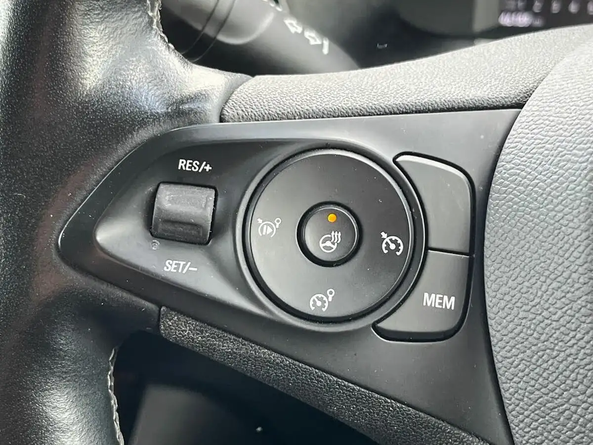 2022-vauxhall-corsa-12i-elite-edition-big-26