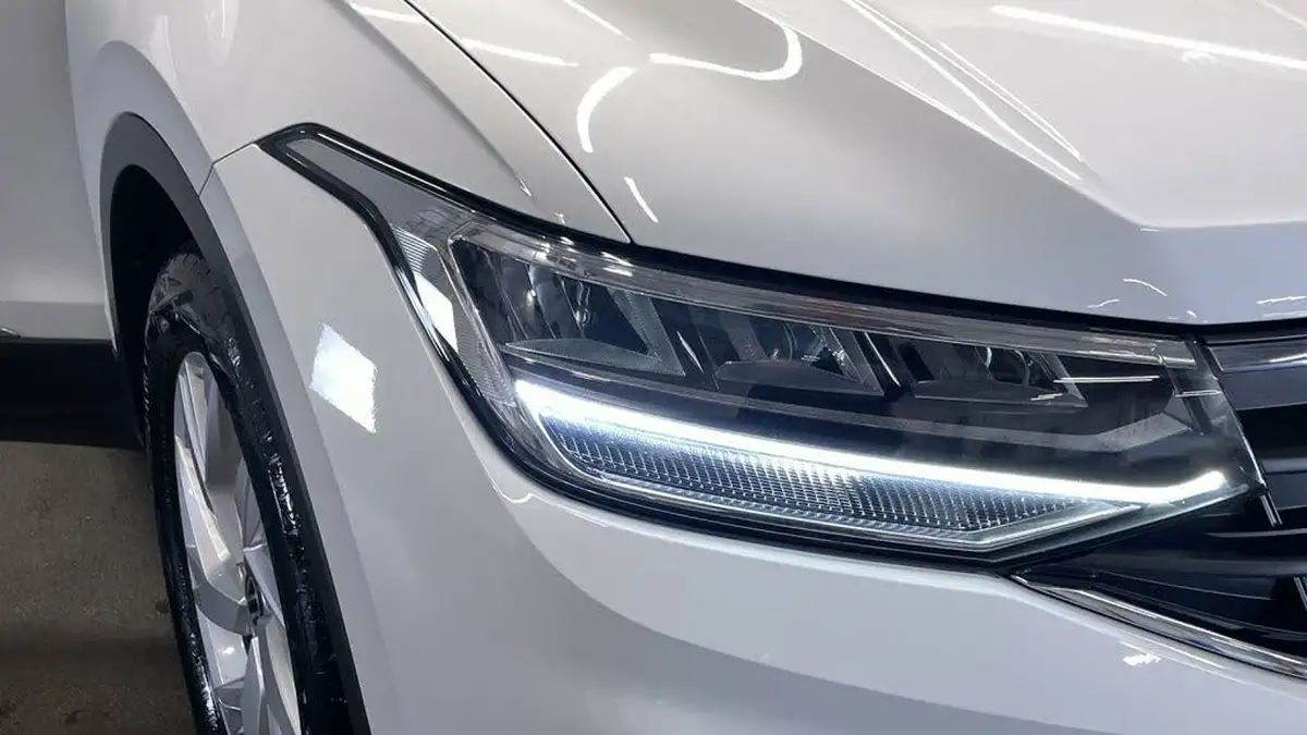 2021-volkswagen-tiguan-15-tsi-life-150ps-dsg-big-21