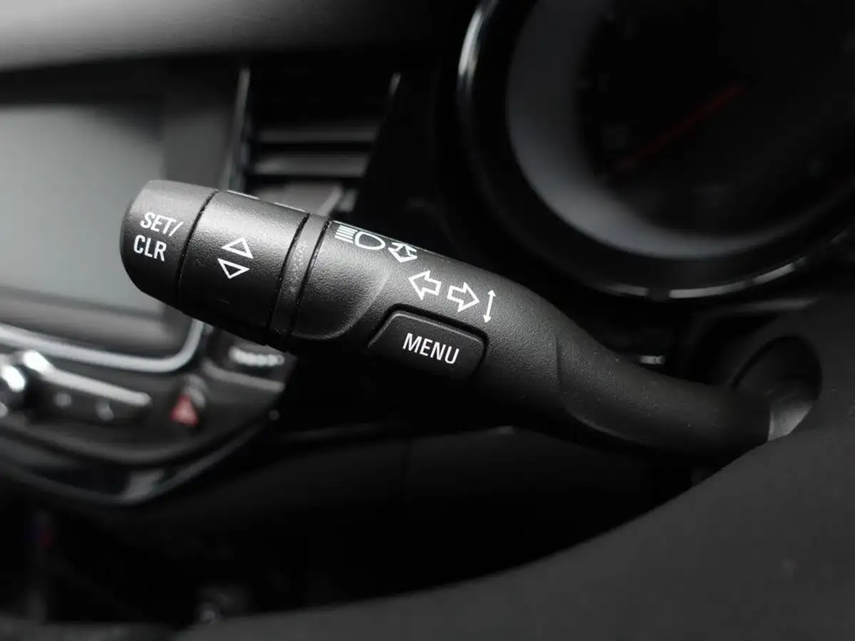 2019-vauxhall-astra-14i-16v-turbo-sri-nav-ss-hatchback-big-39