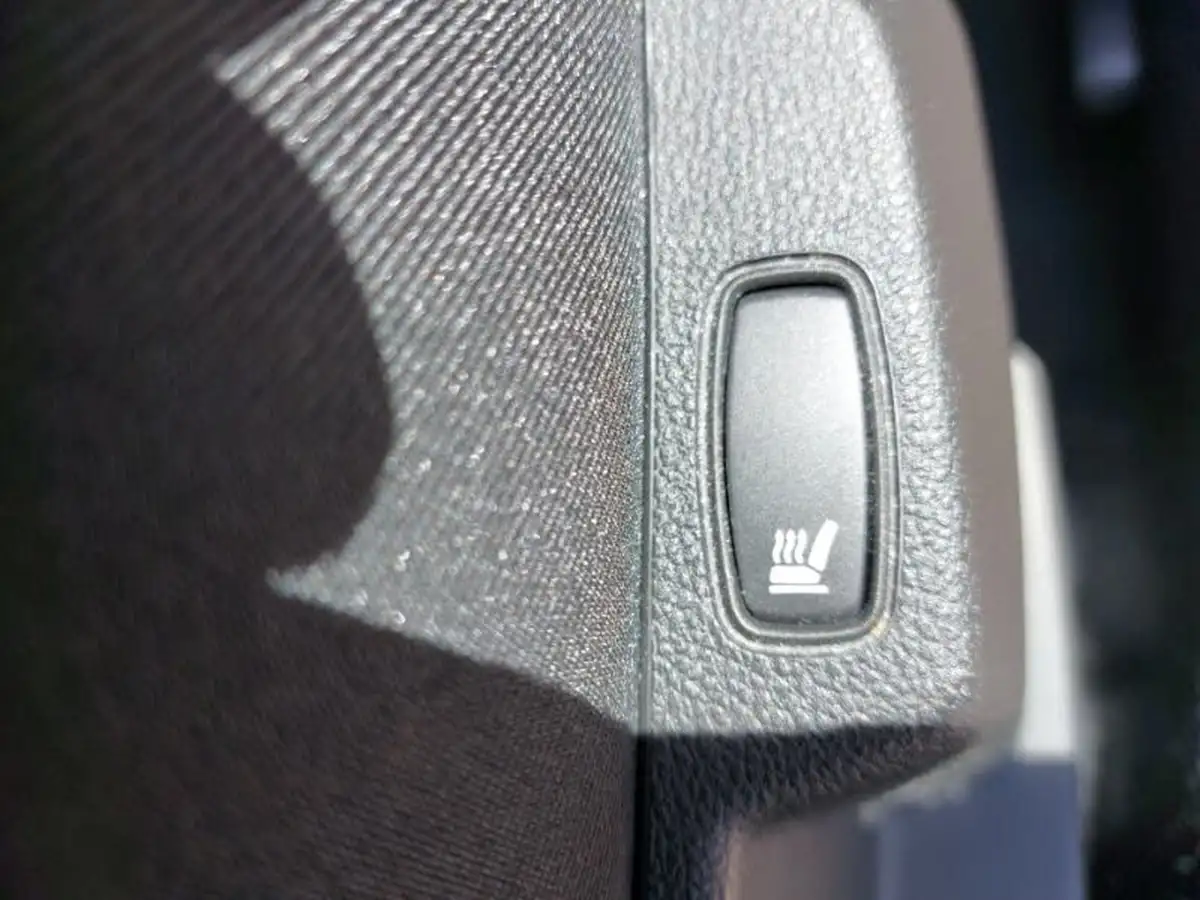 2022-dacia-duster-09-tce-prestige-big-11