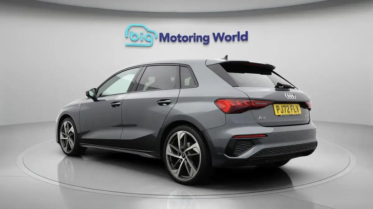 2022-audi-a3-15-35-tfsi-edition-1-sportback-5d-big-5
