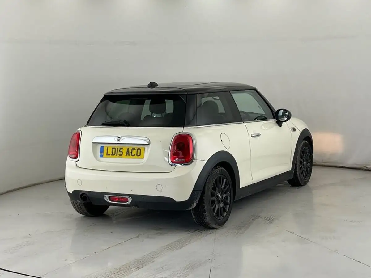 2015-mini-cooper-15-cooper-3d-big-3
