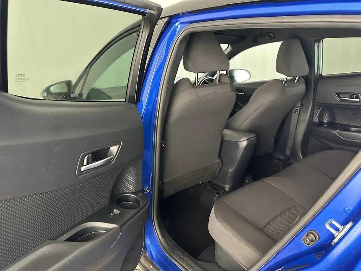 2019-toyota-c-hr-18-vvt-i-dynamic-big-29