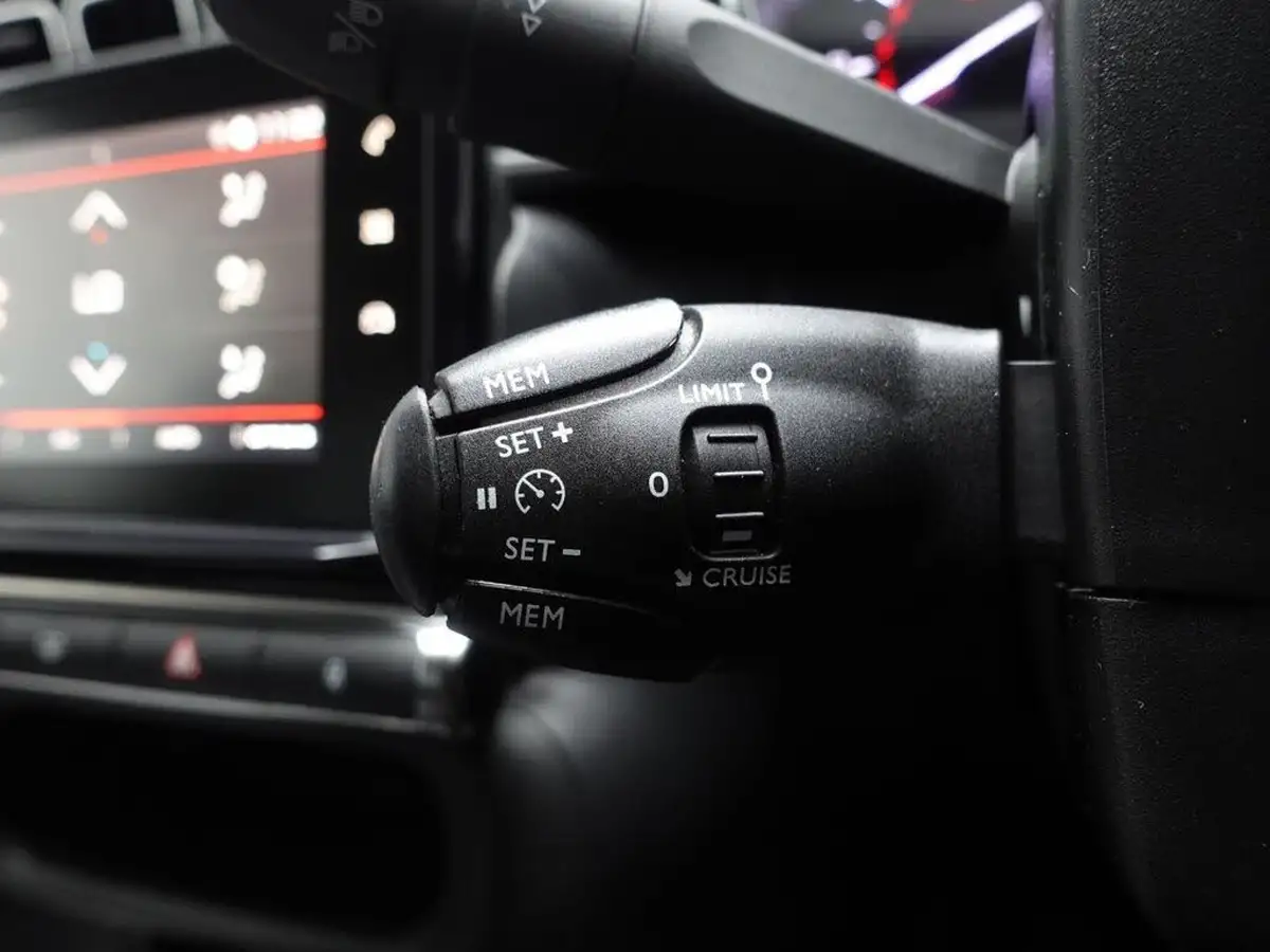 2022-citroen-c3-12-puretech-saint-james-83ps-big-23