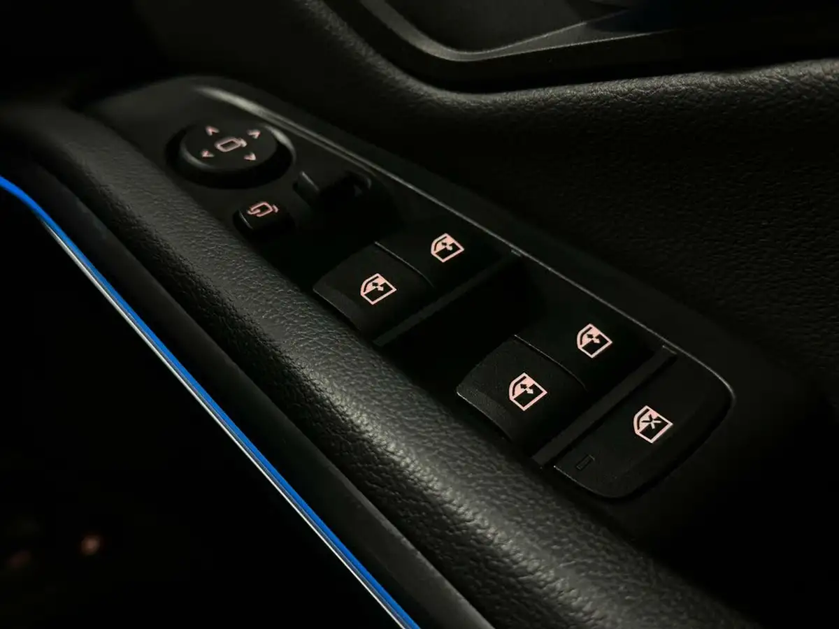 2021-bmw-3-series-20-330e-m-sport-touring-5d-big-16