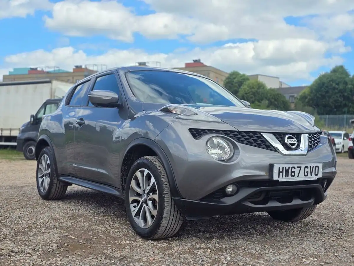 2017-nissan-juke-16-tekna-117ps-1598cc-xtronic-cvt-big-4