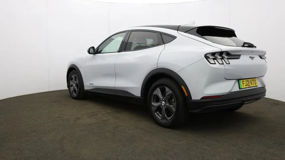 2021-ford-mustang-mach-e-e-standard-range-68kwh-big-54