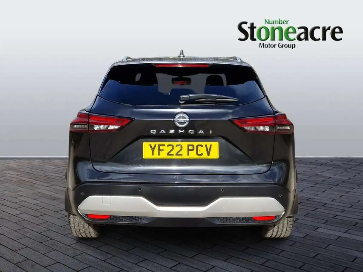 2022-nissan-qashqai-13-dig-t-tekna-4wd-xtronic-big-3