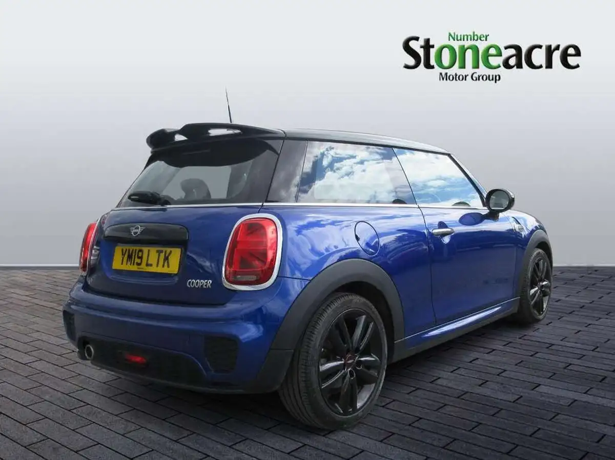 2019-mini-cooper-15-cooper-sport-hatchback-3d-big-1