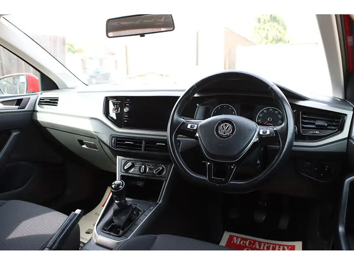 2020-volkswagen-polo-10-tsi-se-big-24
