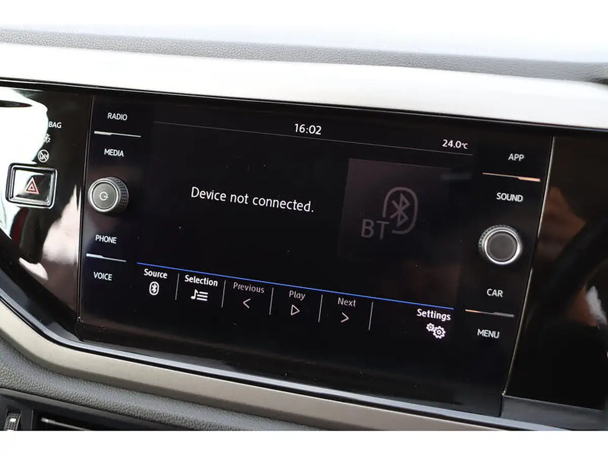 2020-volkswagen-polo-10-tsi-se-big-48