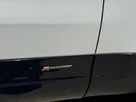 2021-land-rover-discovery-30-d300-r-dynamic-se-small-41