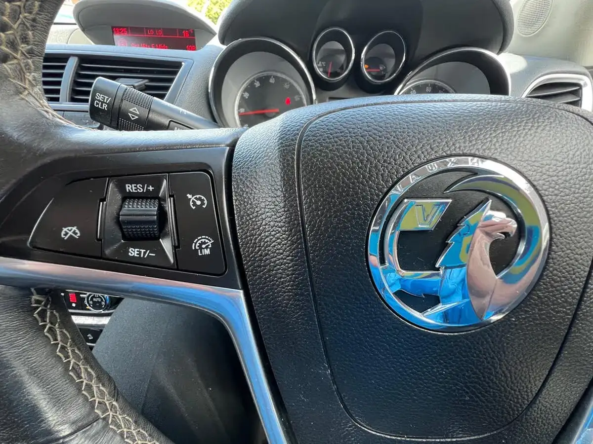2014-vauxhall-mokka-14-se-turbo-ss-auto-big-34