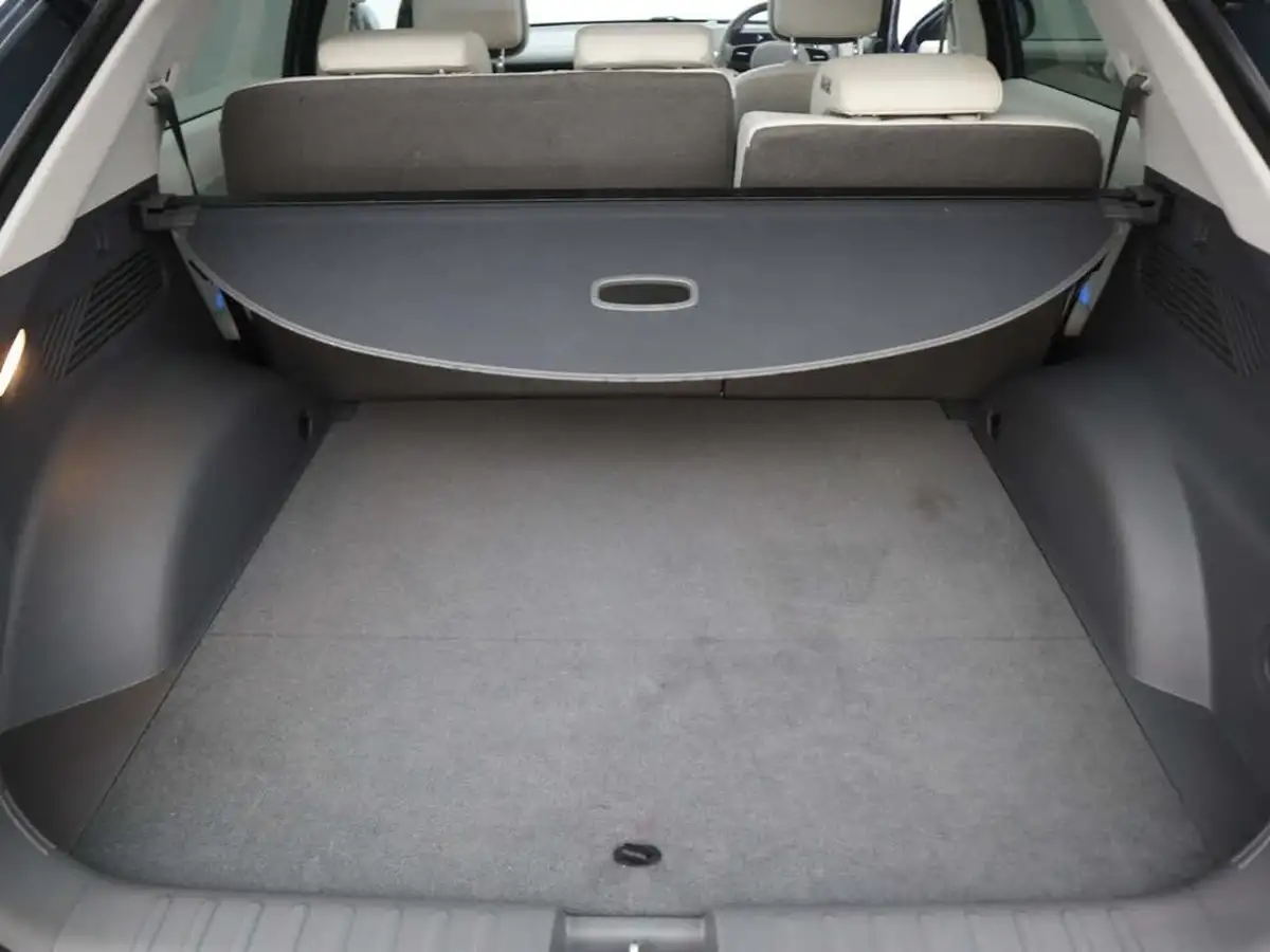 2022-hyundai-ioniq-5-e-ultimate-217ps-73kwh-rwd-big-8