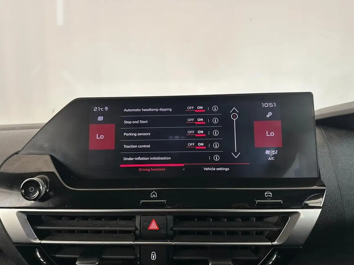 2021-citroen-c4-12-puretech-shine-plus-155ps-big-38