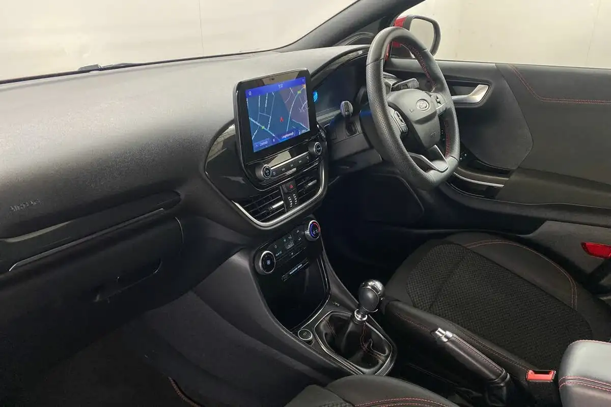 2021-ford-puma-suv-10-st-line-design-125ps-big-13