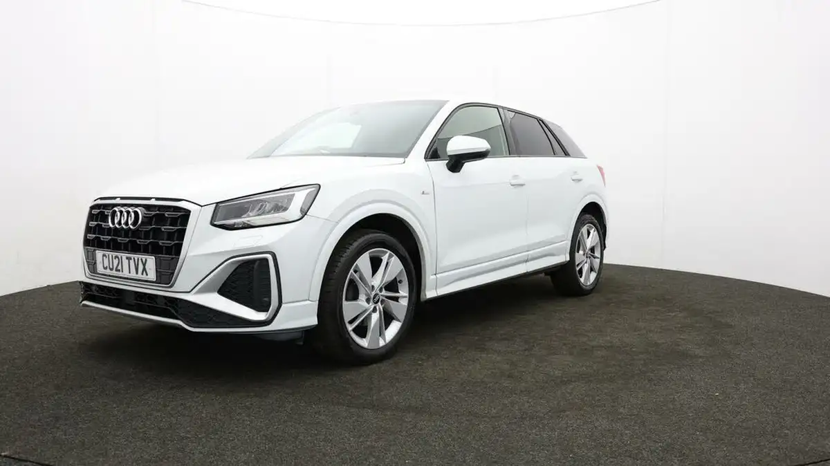 2021-audi-q2-10-30-tfsi-s-line-big-60