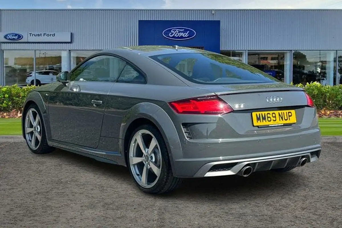 2020-audi-tt-coupe-20-40-tfsi-s-line-big-1