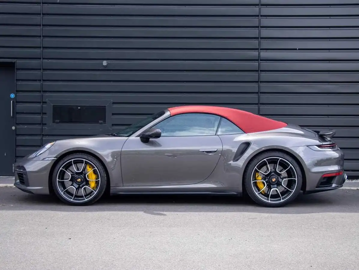 2023-porsche-911-38-turbo-s-awd-turbo-cabriolet-big-29