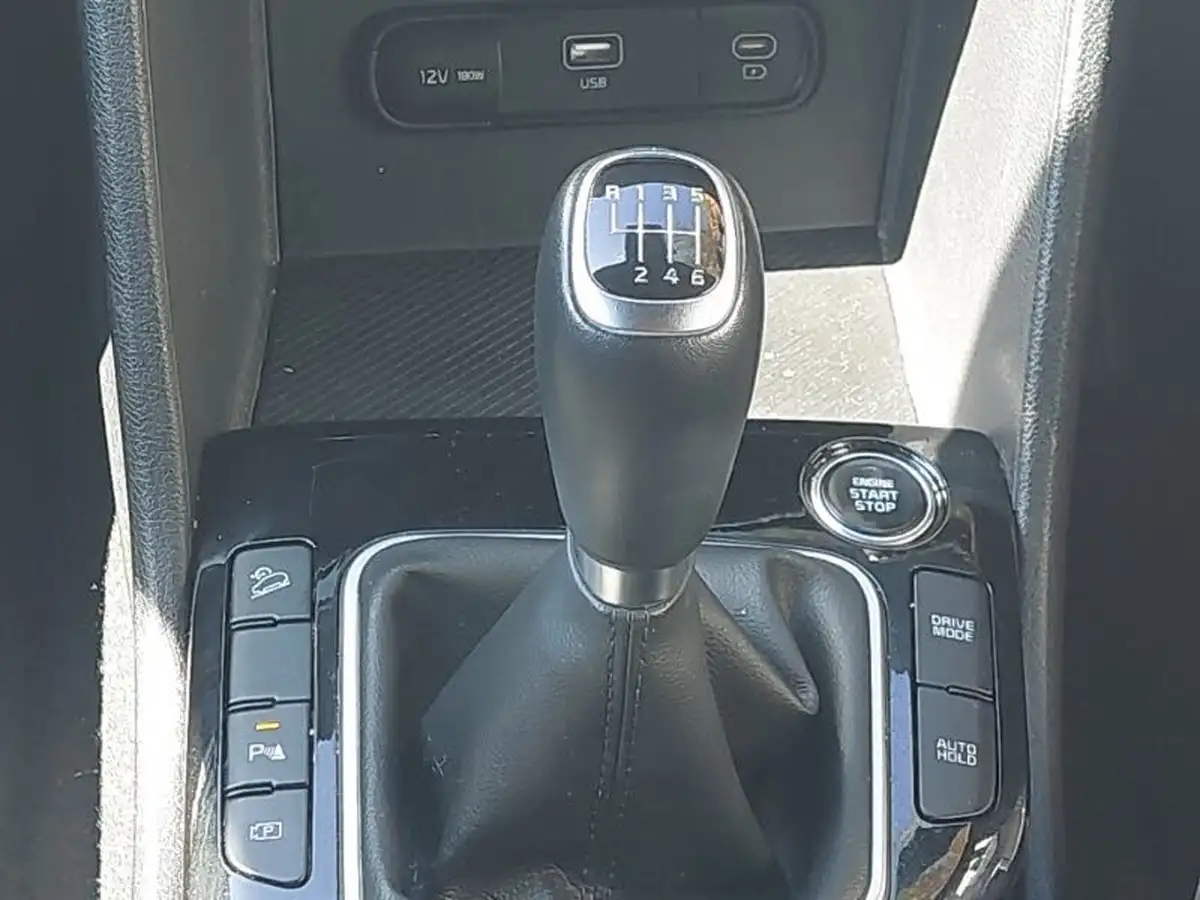 2022-kia-sportage-16-t-gdi-gt-line-148bhp-1598cc-big-10