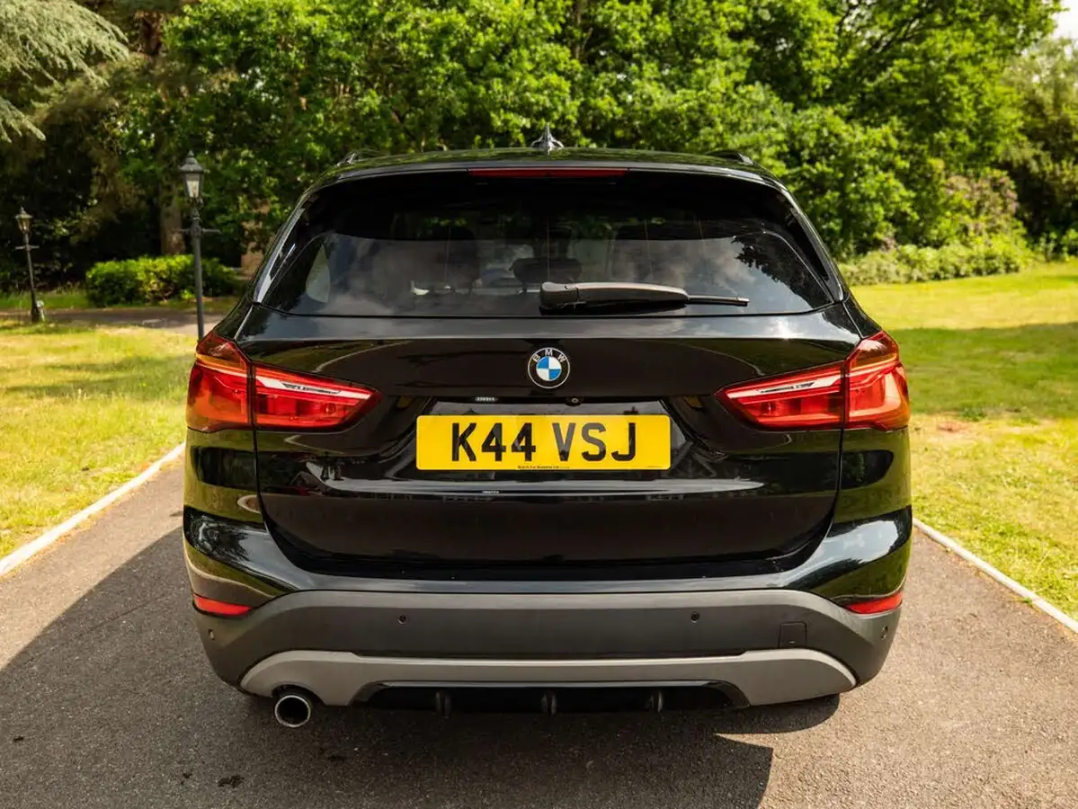 2016-bmw-x1-20td-sdrive18d-sport-ss-big-5