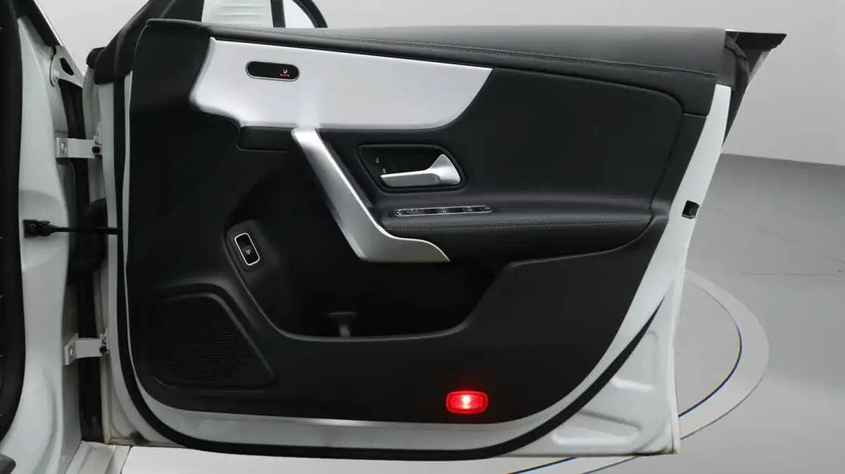 2022-mercedes-benz-cla-13-cla-200-amg-line-coupe-4d-big-15