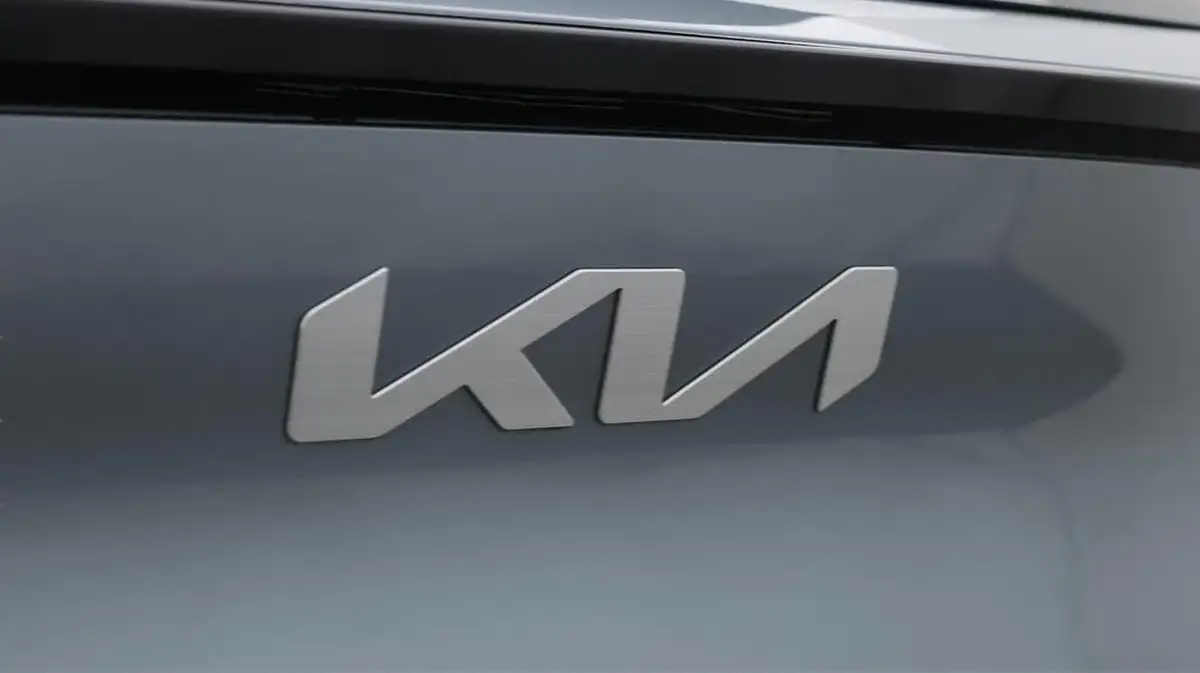 2023-kia-sportage-16crdi-gt-line-134bhp-48v-dct-big-20