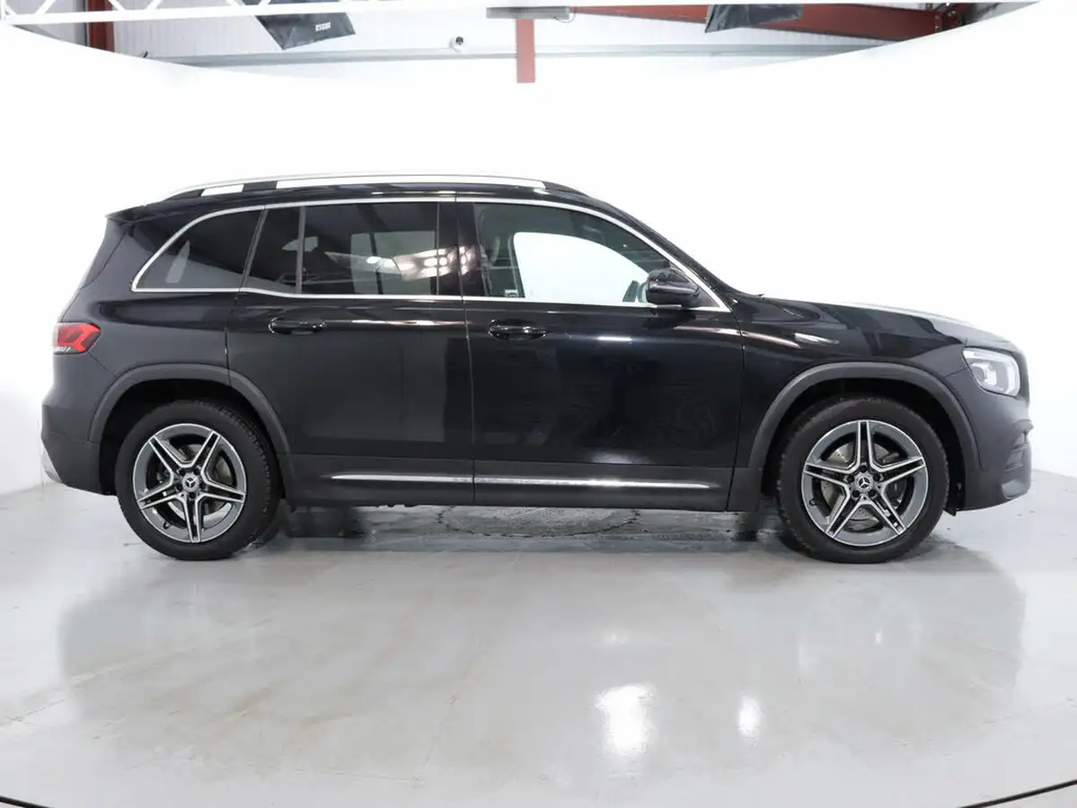 2021-mercedes-benz-glb-class-13-glb200-amg-line-7g-tronic-big-9