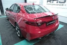 2017-alfa-romeo-giulia-20-veloce-small-11